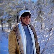 Jeune homme trilingue avec un niveau Bac Scientifique qui offre des cours particuliers d’anglais à des collégiens ainsi que d’autres matières